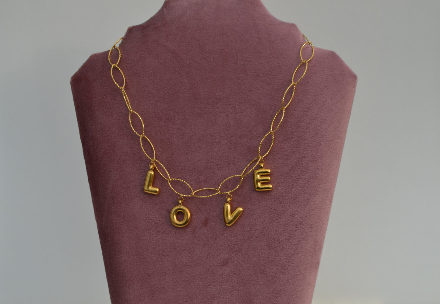 LOVE Ketting
